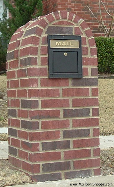 Plain Door Brick Column Mailbox Insert