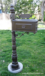 Green Imperial Mailbox 611