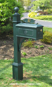 Green Imperial Mailbox 611