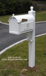 Deluxe Whitehall Mailbox